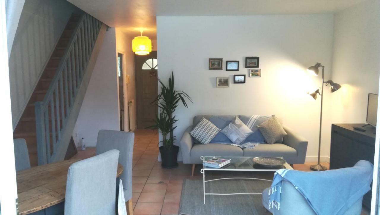 Gites, Chambres D'Hotes La Maison D'Amis بويلبورو المظهر الخارجي الصورة